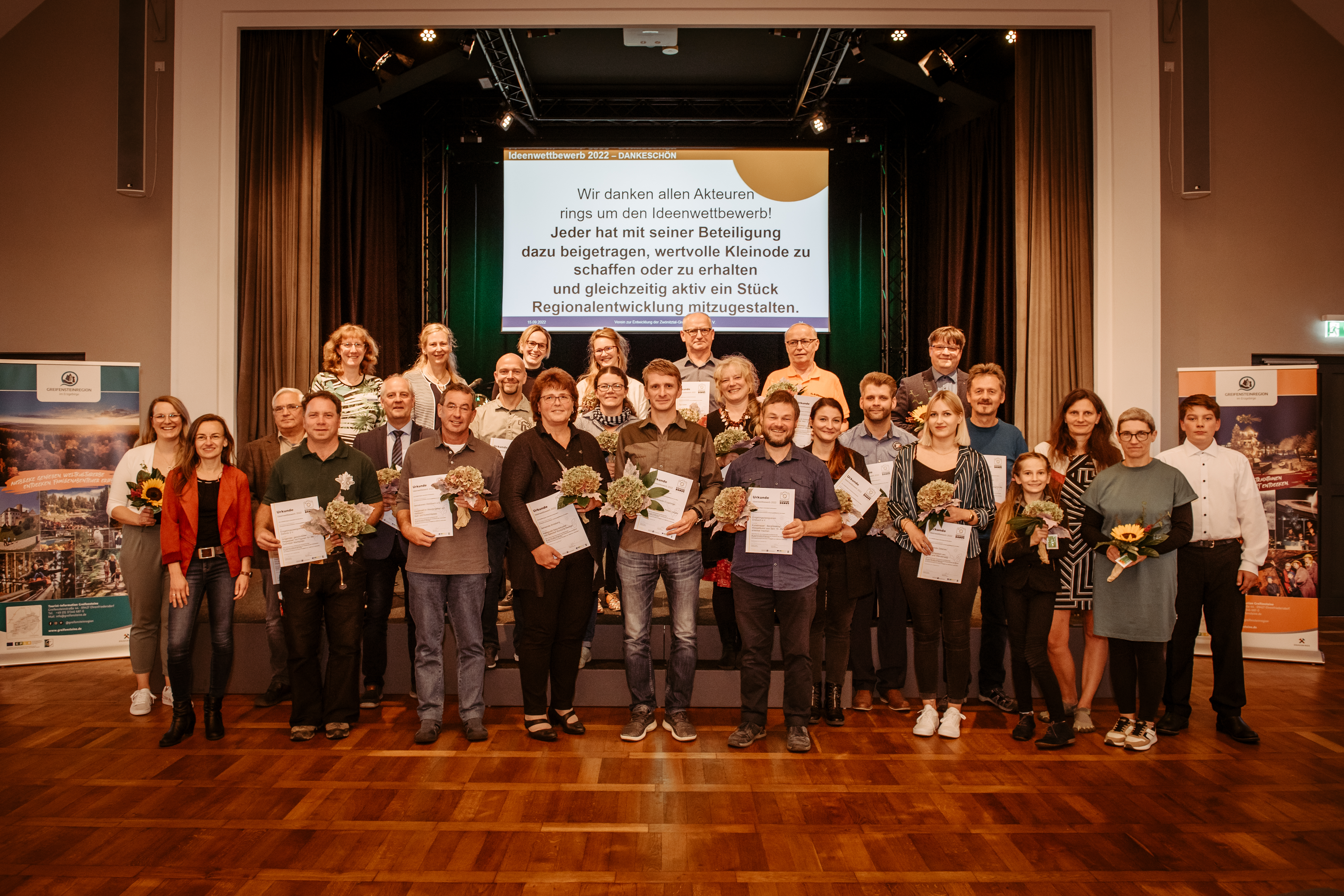 Teilnehmerinnen und Vertreter der Jury und des Regionalmanagement Desiree Scheffel